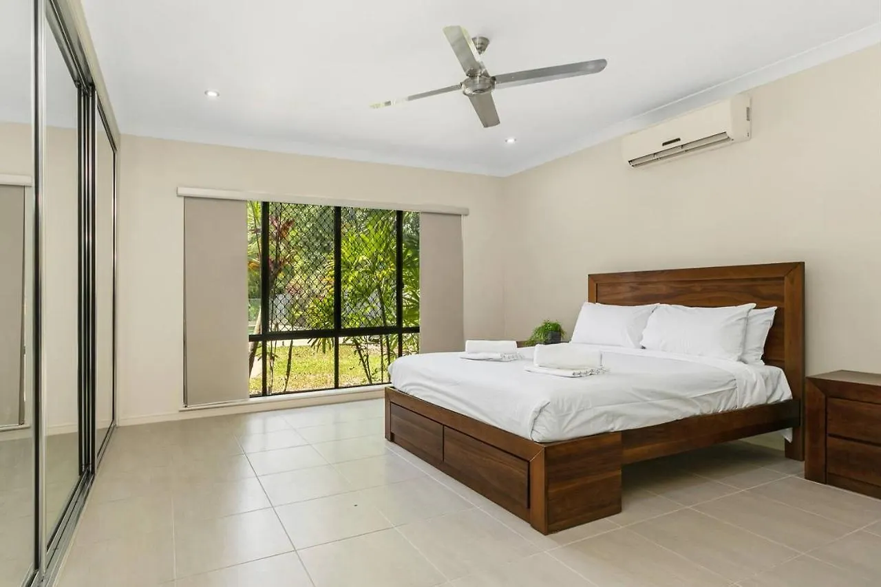 'Coco Tierra' Expansive Cairns Oasis With Pool Villa Smithfield 0*,  Australia
